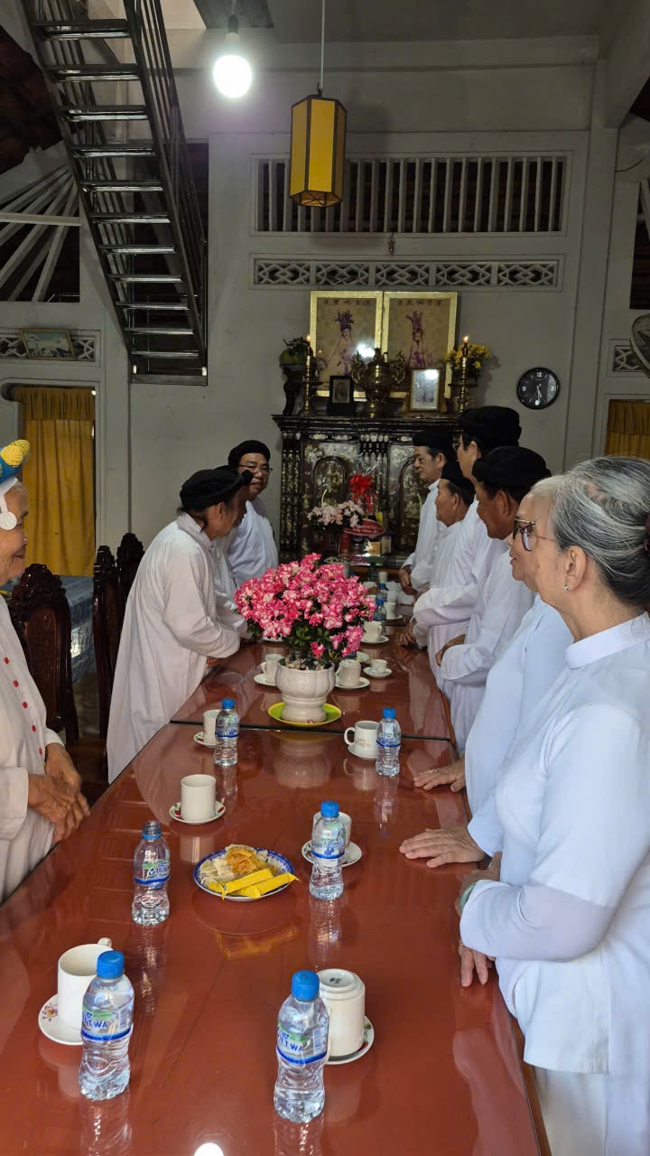 Cao Đài Việt Nam Bình Đức, Lương Hòa Lạc đến thăm Hội Thánh