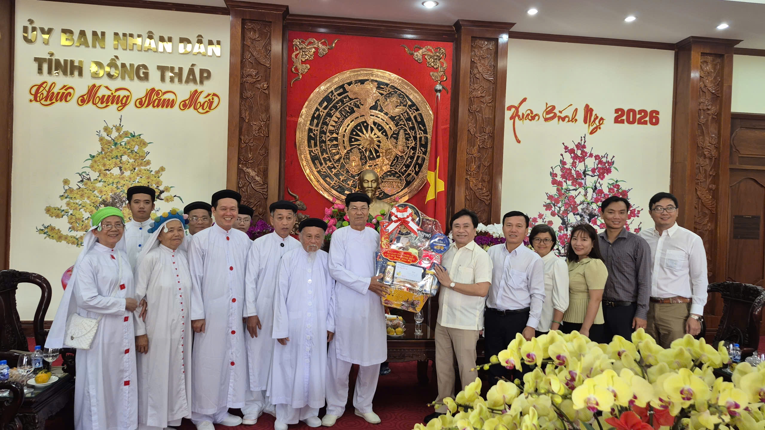 H Thánh chúc Xuân Tỉnh Ủy, UBND tỉnh